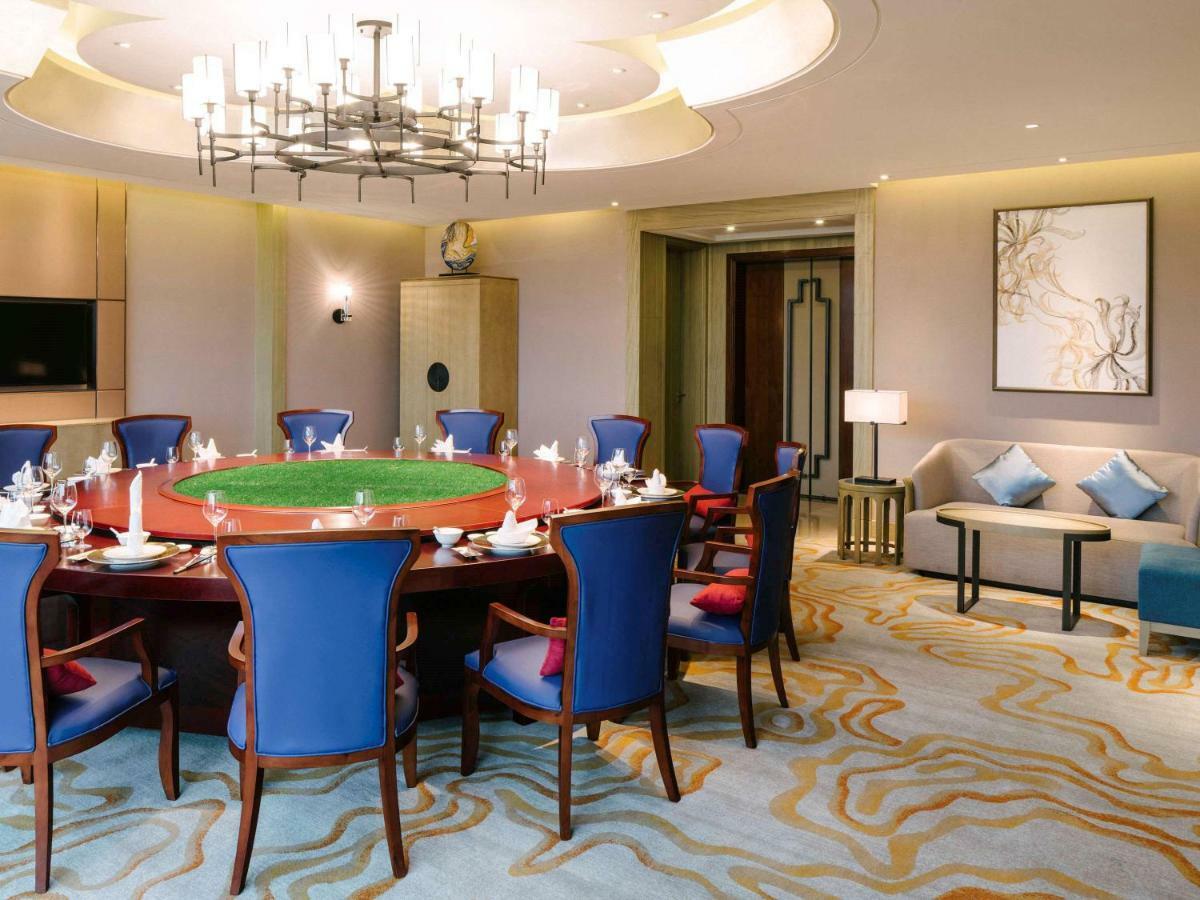 Pullman Zhoushan Seaview Bagian luar foto